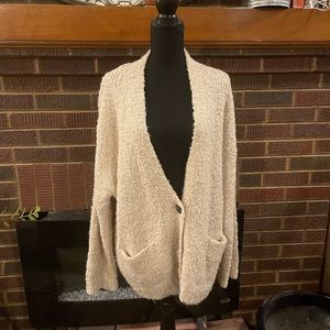 Universal Thread ivory cardigan xxl